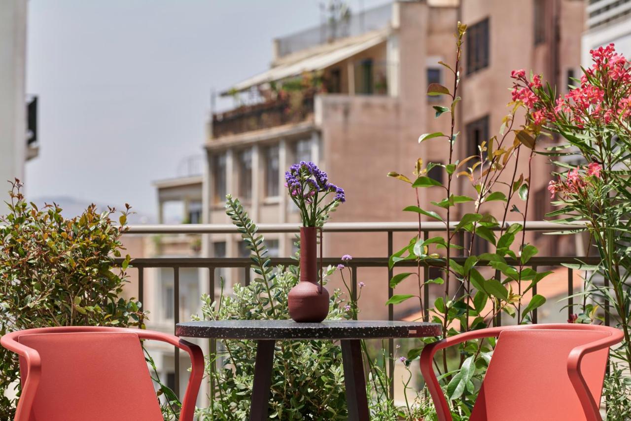 Dwell - Elegant City Stay Athen Exterior foto